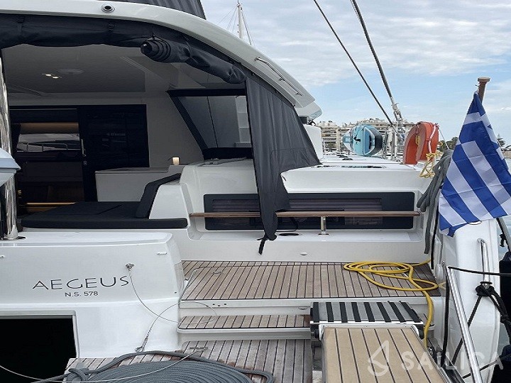 Lagoon 51 - Yacht Charter Sailica