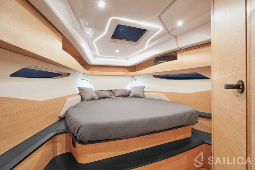 Elan E6 - Yacht Charter Sailica