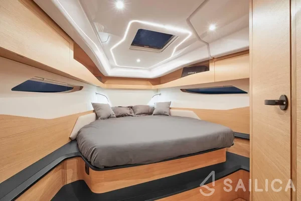 Elan E6 - Yacht Charter Sailica