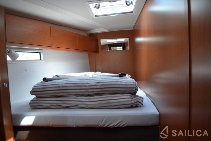 Bavaria 51 Cruiser - Yacht Charter Sailica