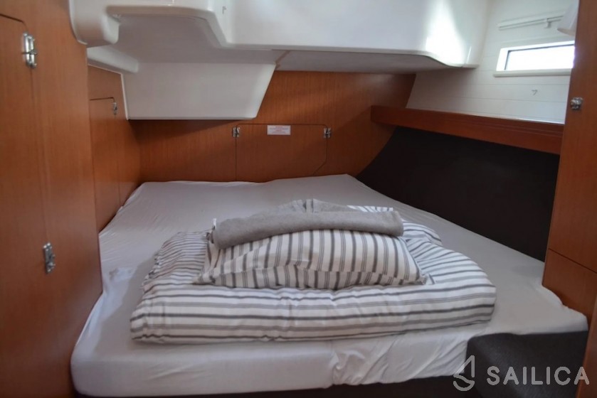 Bavaria 51 Cruiser - Yacht Charter Sailica