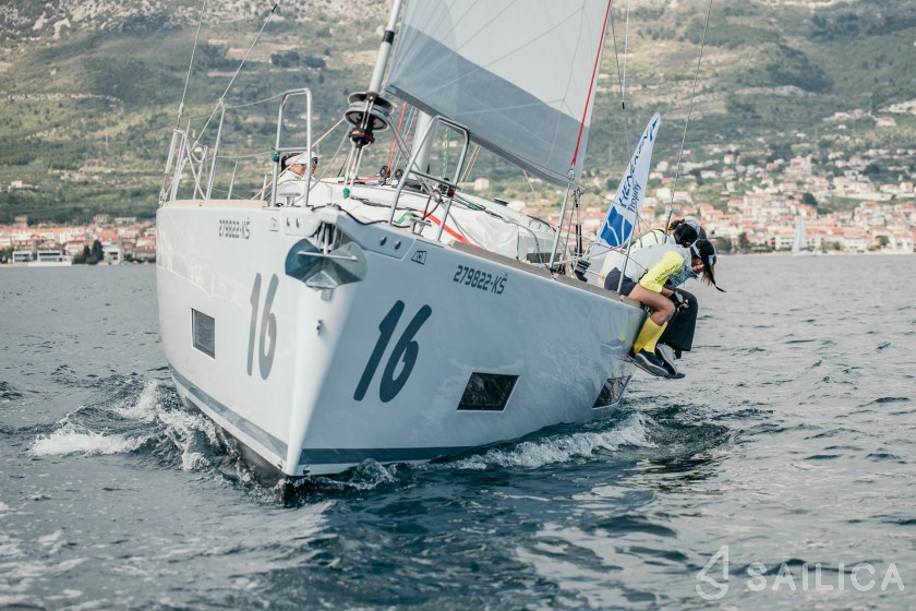 Salona 46 - Yacht Charter Sailica