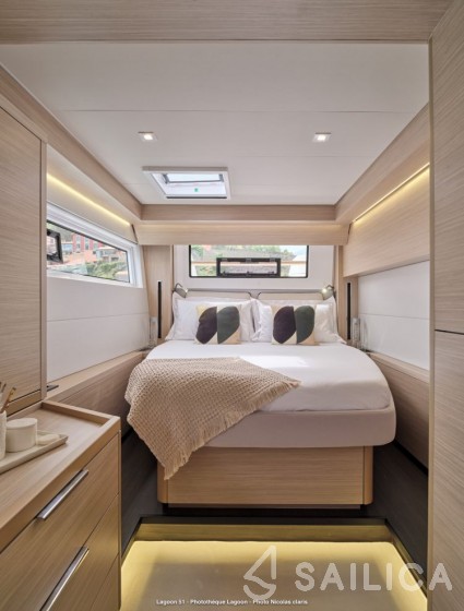 Lagoon 51 - Yacht Charter Sailica