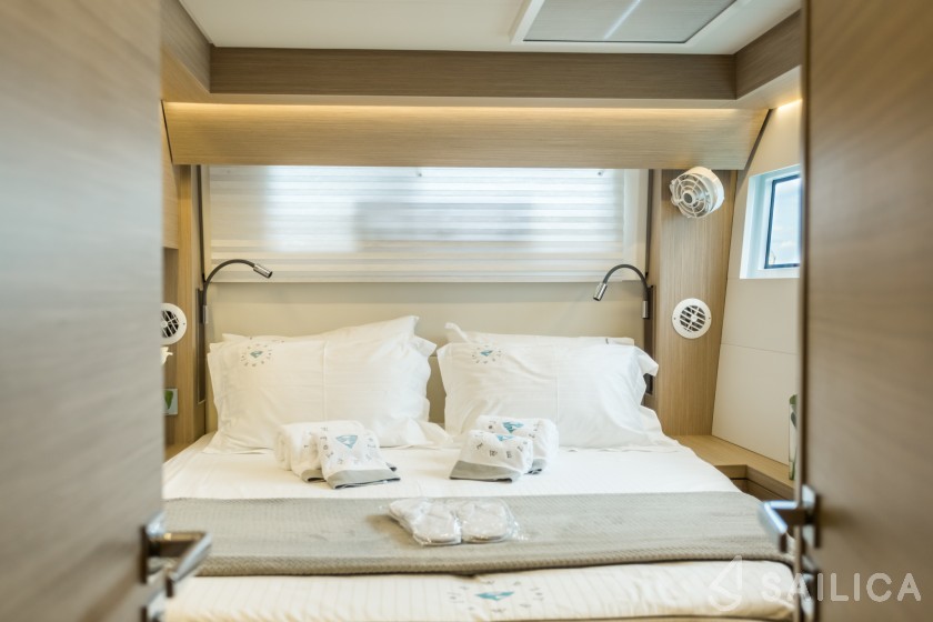 Lagoon 51 - Yacht Charter Sailica