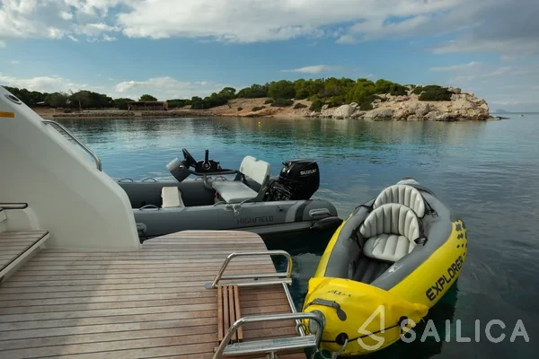 Lagoon 51 - Yacht Charter Sailica