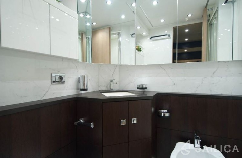 Maiora 20S - Yacht Charter Sailica