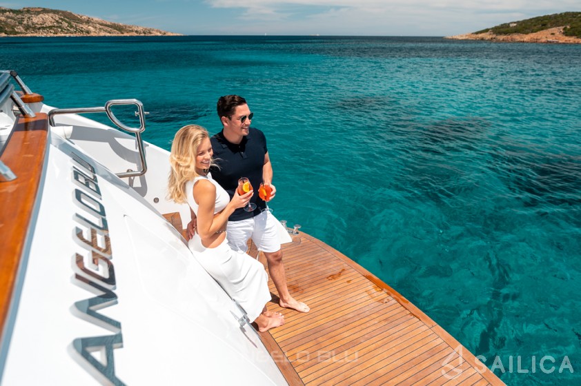 Maiora 20S - Yacht Charter Sailica