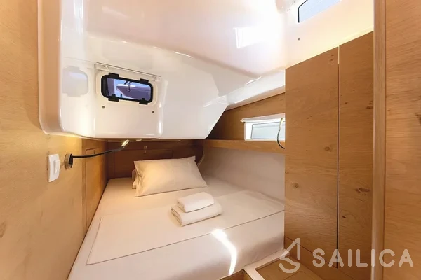 Elan 45 Impression - Yacht Charter Sailica