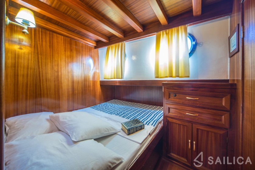 Gulet - Yacht Charter Sailica