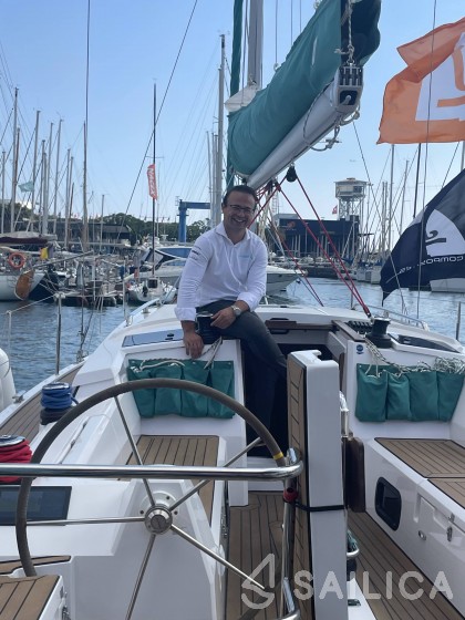 Maxus 35 - Yacht Charter Sailica