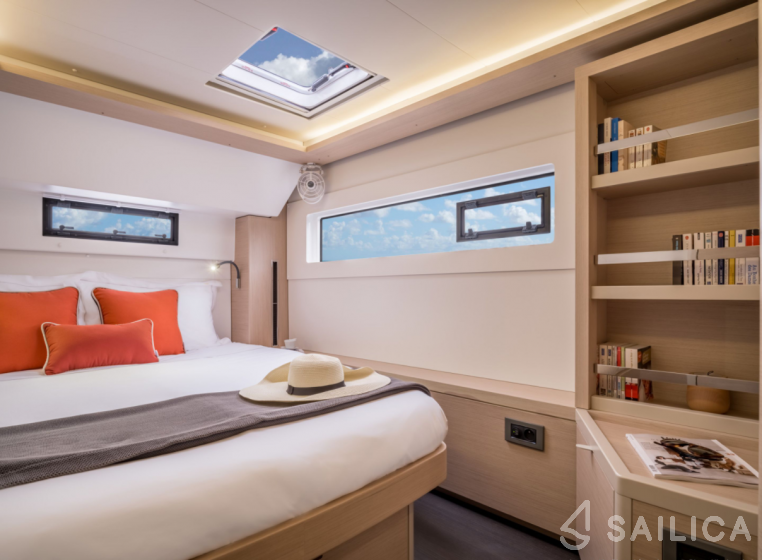 Lagoon 46  - Yacht Charter Sailica