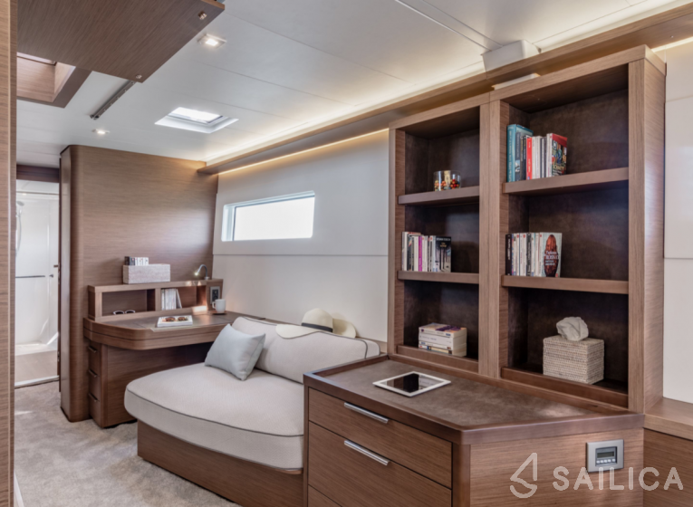 Lagoon 46  - Yacht Charter Sailica