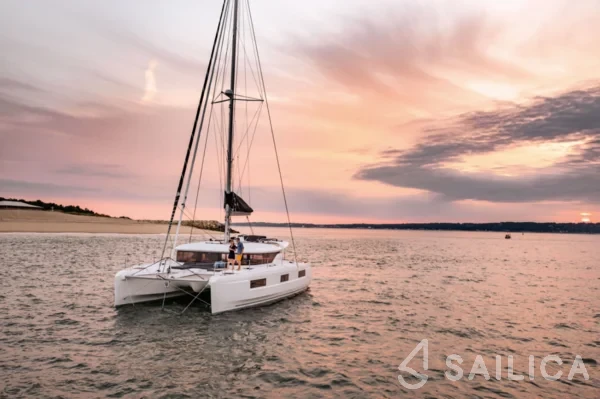 Lagoon 46  - Yacht Charter Sailica