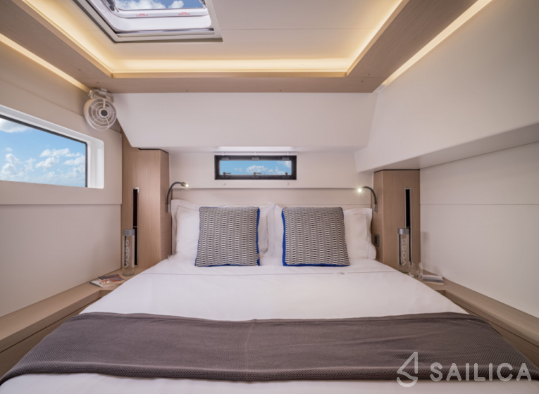 Lagoon 46  - Yacht Charter Sailica
