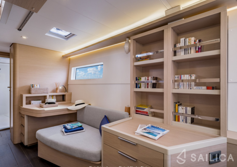 Lagoon 46  - Yacht Charter Sailica