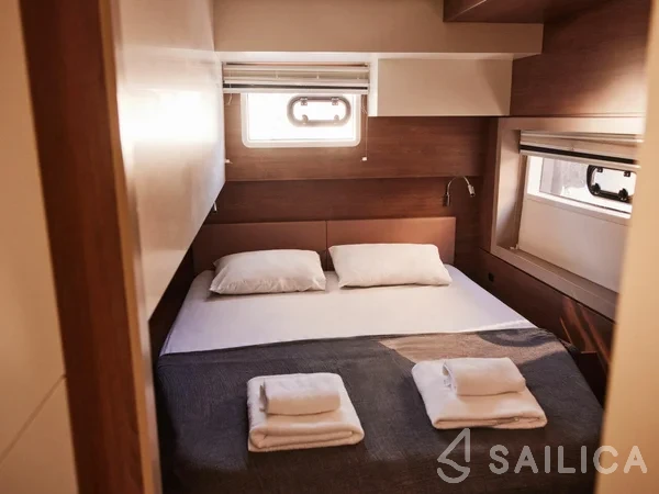 Bali 4.4 - Yacht Charter Sailica