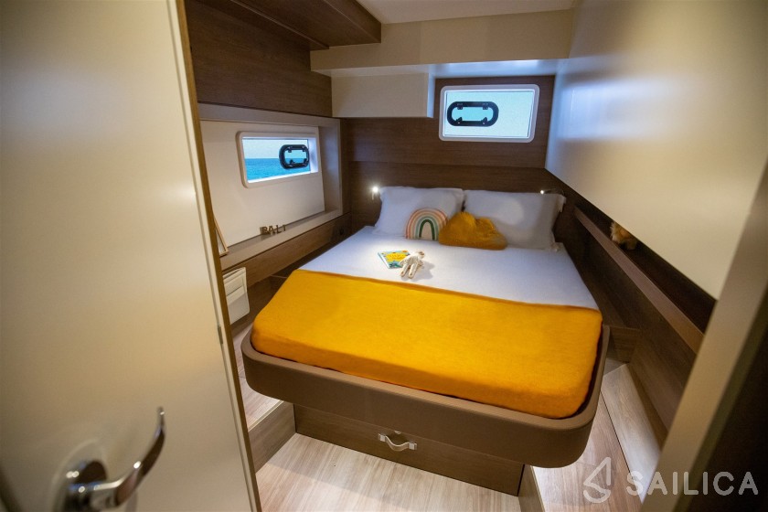 Bali 4.4 - Yacht Charter Sailica