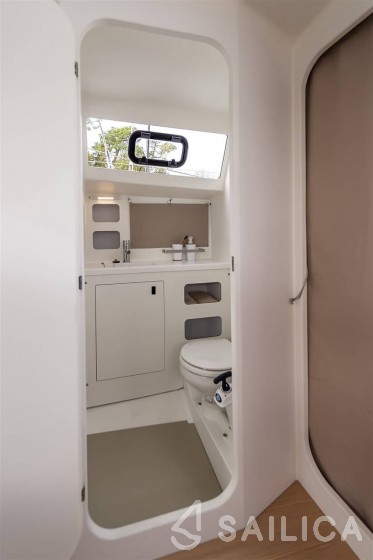 Pogo 44 - Yacht Charter Sailica