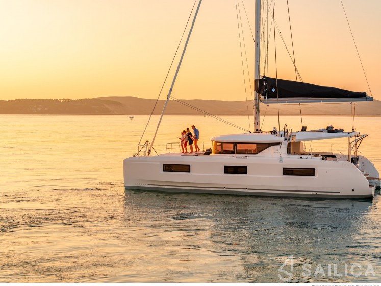 Lagoon 46  - Yacht Charter Sailica