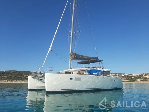 Lagoon 450  Flybridge - Yacht Charter Sailica