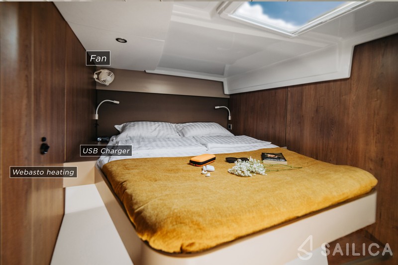 Bali Catspace - Yacht Charter Sailica