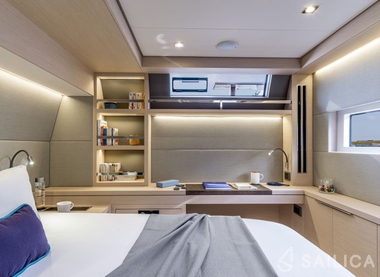 Lagoon 55 - Yacht Charter Sailica