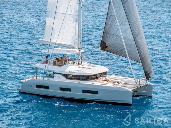 Lagoon 55 - Yacht Charter Sailica