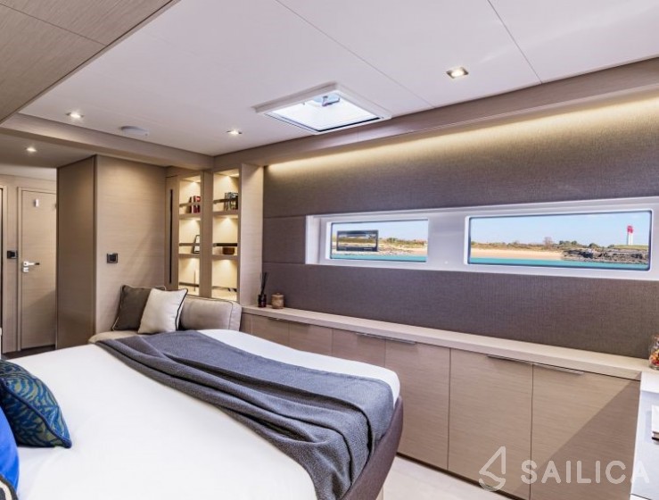 Lagoon 55 - Yacht Charter Sailica
