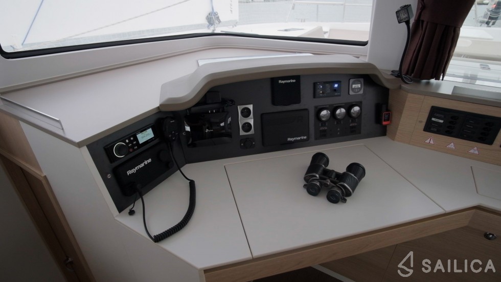Bali 4.5 - Yacht Charter Sailica
