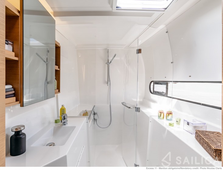Excess 11 - Yacht Charter Sailica