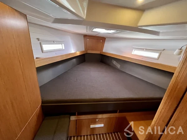 Bavaria 41 Cruiser - Yacht Charter Sailica