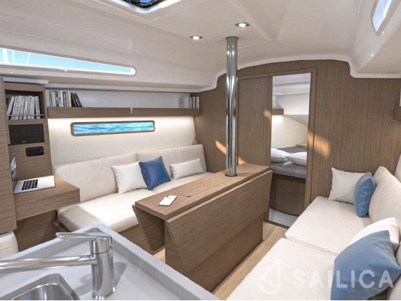Oceanis 34.1 - Yacht Charter Sailica