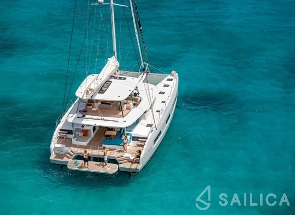 Lagoon 55 - Yacht Charter Sailica