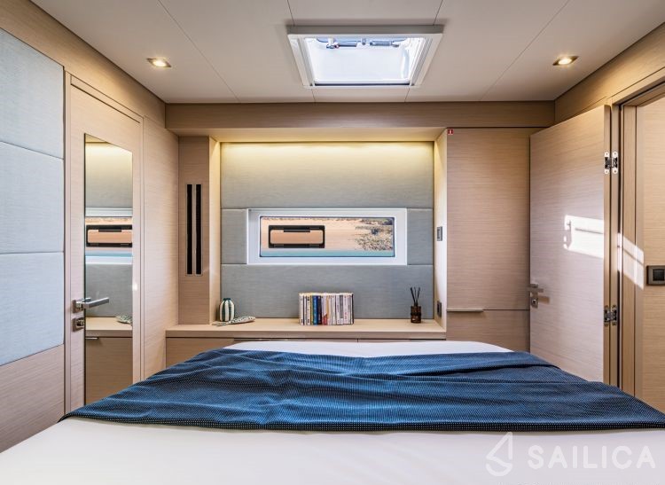 Lagoon 55 - Yacht Charter Sailica