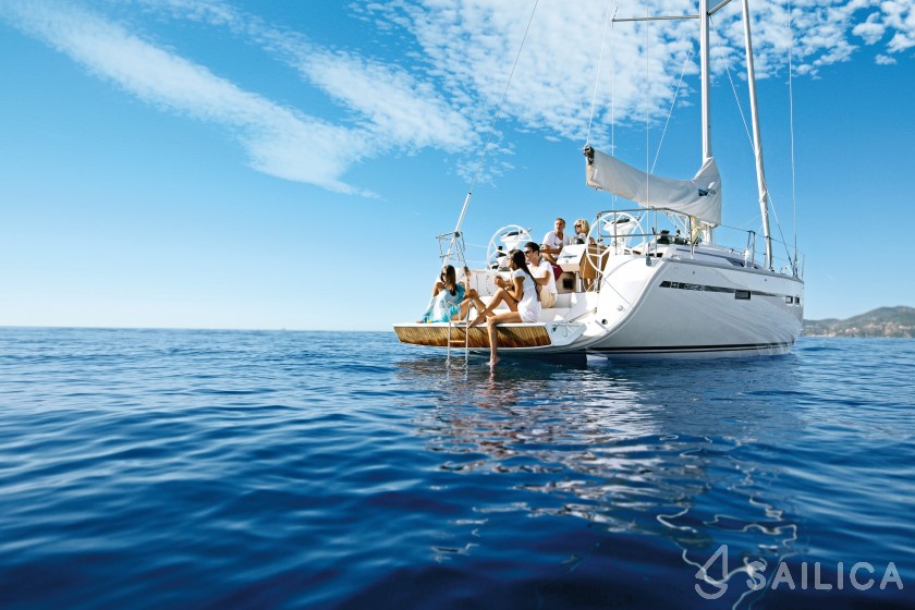 Bavaria 46 Cruiser - Yacht Charter Sailica