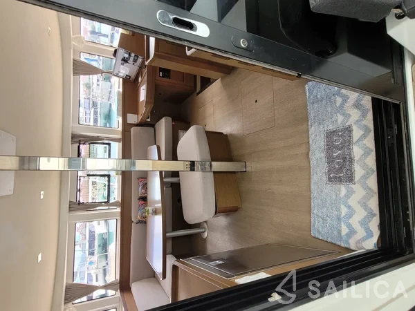 Lagoon 42 - Yacht Charter Sailica