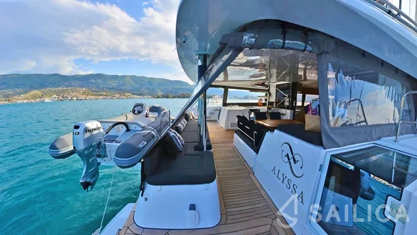 Lagoon 560 - Yacht Charter Sailica