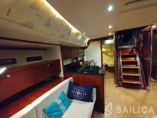 Hanse 540e - Yacht Charter Sailica