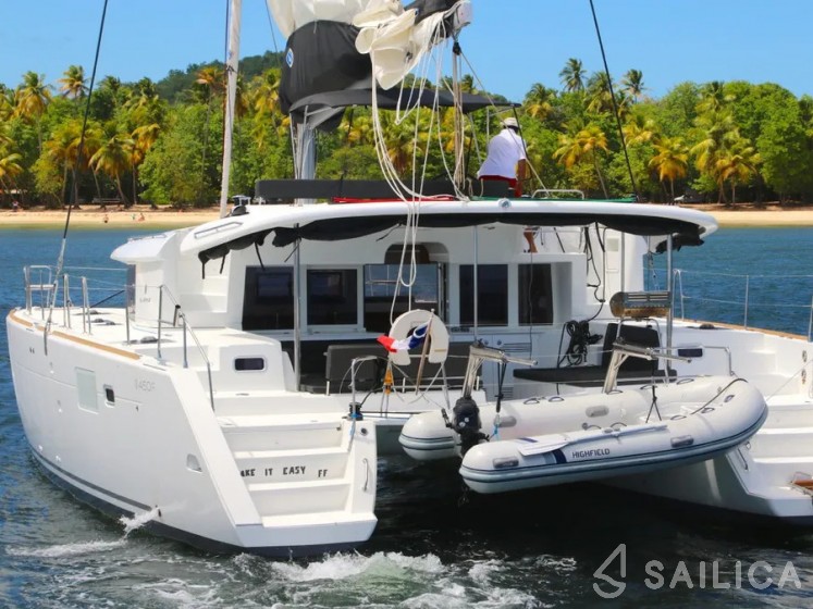 Lagoon 450 - Yacht Charter Sailica
