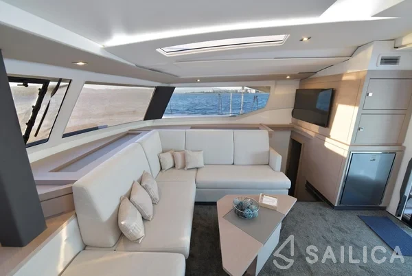 Saona 47 - Yacht Charter Sailica