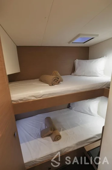 Saona 47 - Yacht Charter Sailica