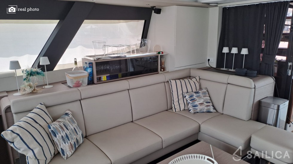Samana 59 - Yacht Charter Sailica
