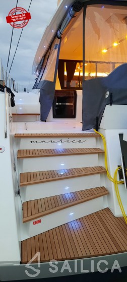 Samana 59 - Yacht Charter Sailica