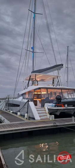 Samana 59 - Yacht Charter Sailica