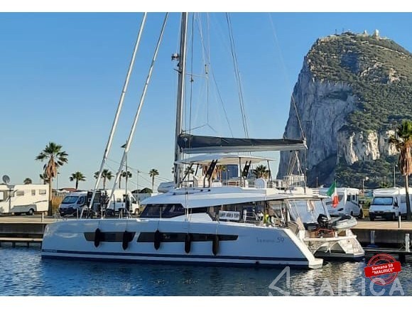 Samana 59 - Yacht Charter Sailica