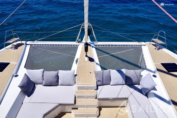 Samana 59 - Yacht Charter Sailica