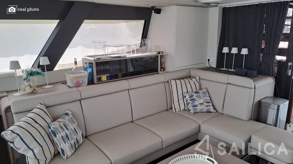 Samana 59 - Yacht Charter Sailica
