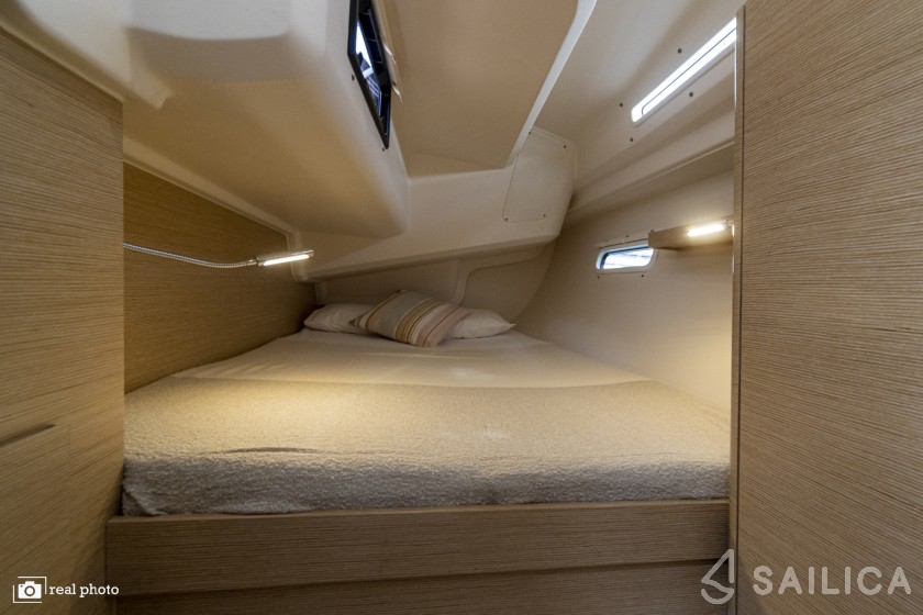 Hanse 388 - Yacht Charter Sailica