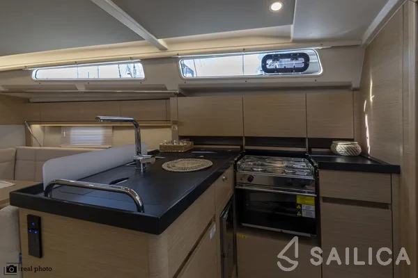 Hanse 388 - Yacht Charter Sailica