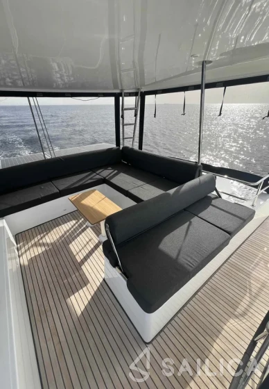 Lagoon 51 - Yacht Charter Sailica